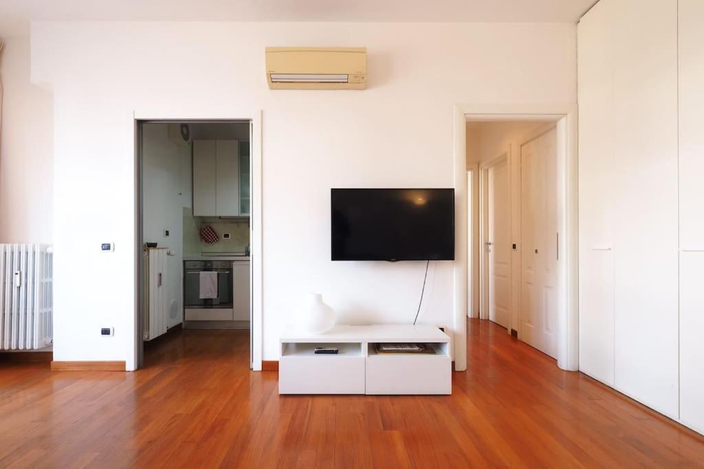 Ampio Bilocale City Life - Mirable Pm มิลาน ภายนอก รูปภาพ
